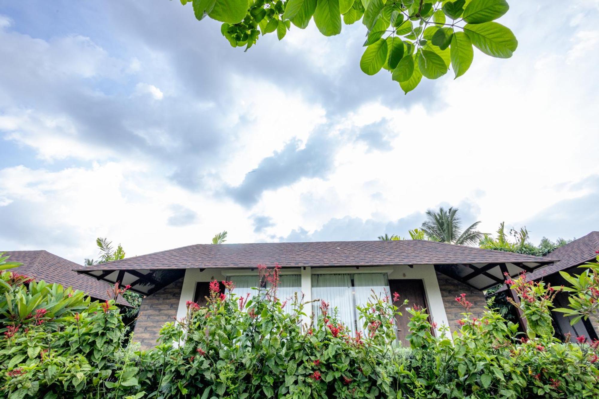 Veerdency Luxury Resort Devanahalli ภายนอก รูปภาพ